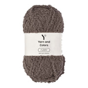 Yarn and Colors Furry 098 Graphite - bol garen in deze kleur