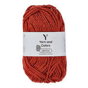 Yarn and Colors Gentle 024 Chestnut - bol garen in deze kleur