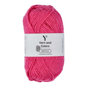 Yarn and Colors Gentle 035 Girly Pink - bol garen in deze kleur