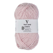 Yarn and Colors Gentle 044 Light Pink - bol garen in deze kleur