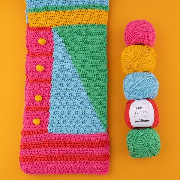 Yarn and Colors Graphic Scarf Haakpakket (3)