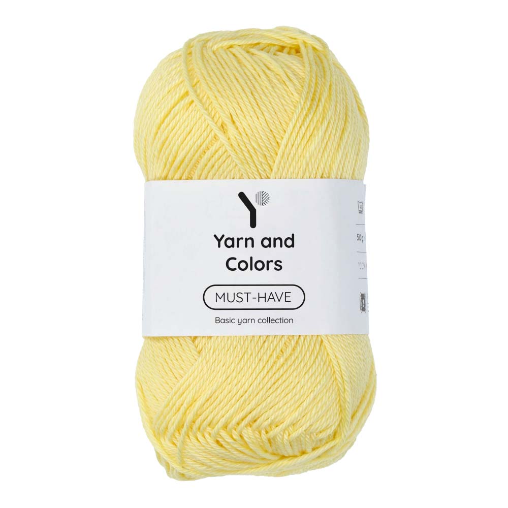Yarn and Colors Must-have 010 Vanilla - bol garen in deze kleur