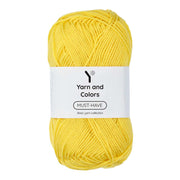 Yarn and Colors Must-have 013 Sunglow - bol garen in deze kleur