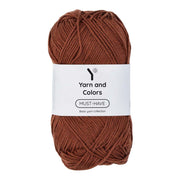 Yarn and Colors Must-have 025 Brownie - bol garen in deze kleur