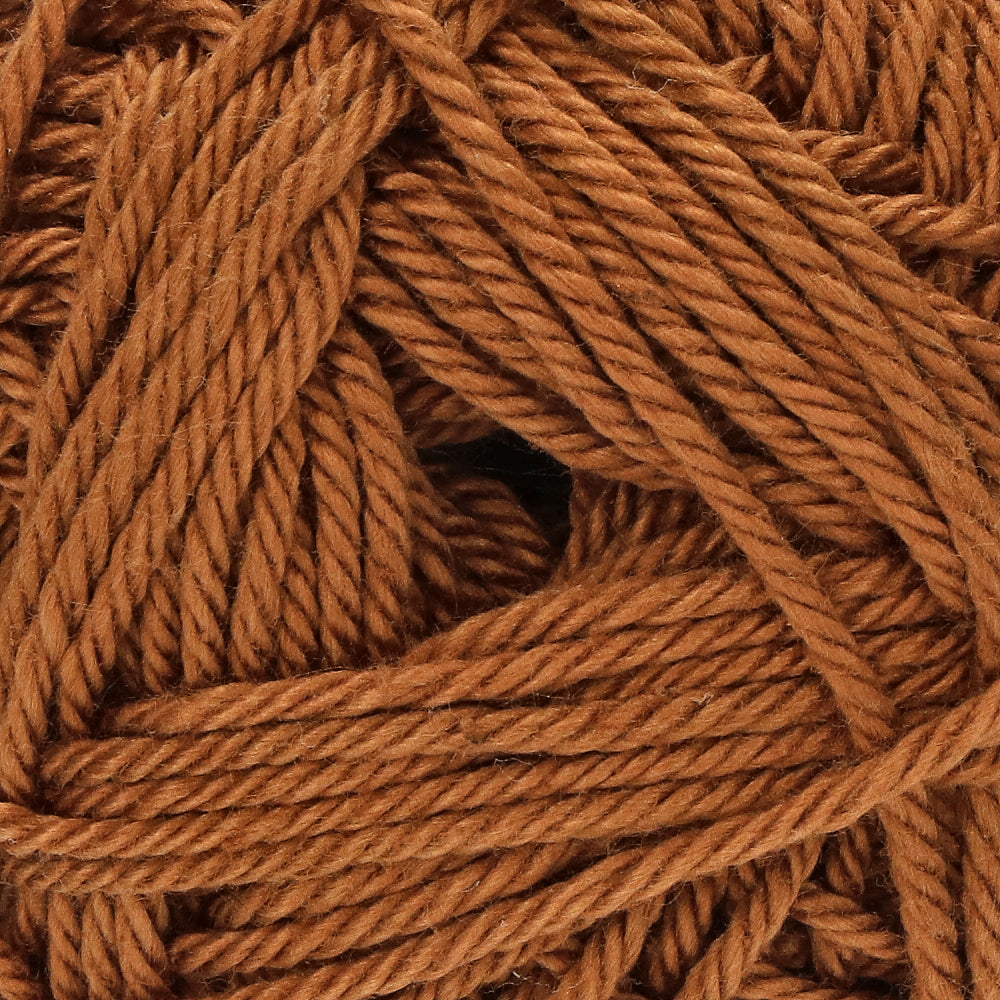 Yarn and Colors Must-have 026 Satay (2)
