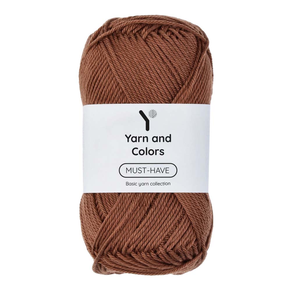 Yarn and Colors Must-have 027 Brunet - bol garen in deze kleur