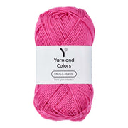 Yarn and Colors Must-have 036 Lollipop - bol garen in deze kleur