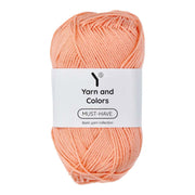 Yarn and Colors Must-have 042 Peach - bol garen in deze kleur