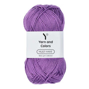 Yarn and Colors Must-have 053 Violet - bol garen in deze kleur