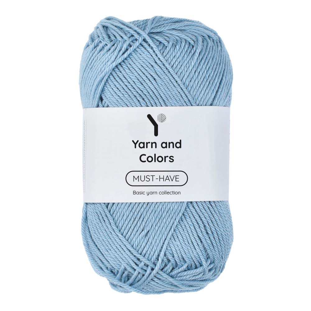 Yarn and Colors Must-have 062 Larimar - bol garen in deze kleur