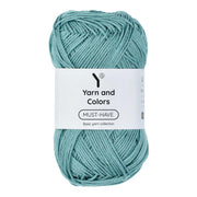 Yarn and Colors Must-have 072 Glass - bol garen in deze kleur