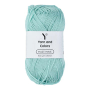 Yarn and Colors Must-have 073 Jade Gravel - bol garen in deze kleur