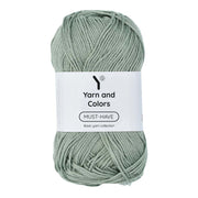 Yarn and Colors Must-have 080 Eucalyptus - bol garen in deze kleur