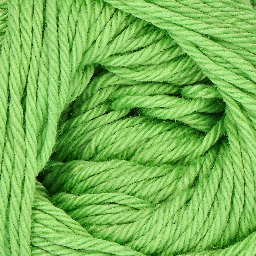 Yarn and Colors Must-have 082 Grass (2)