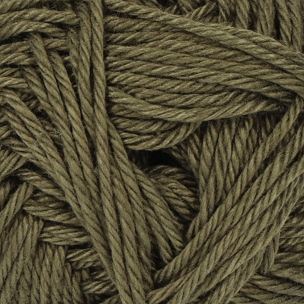 Yarn and Colors Must-have 091 Khaki (2)