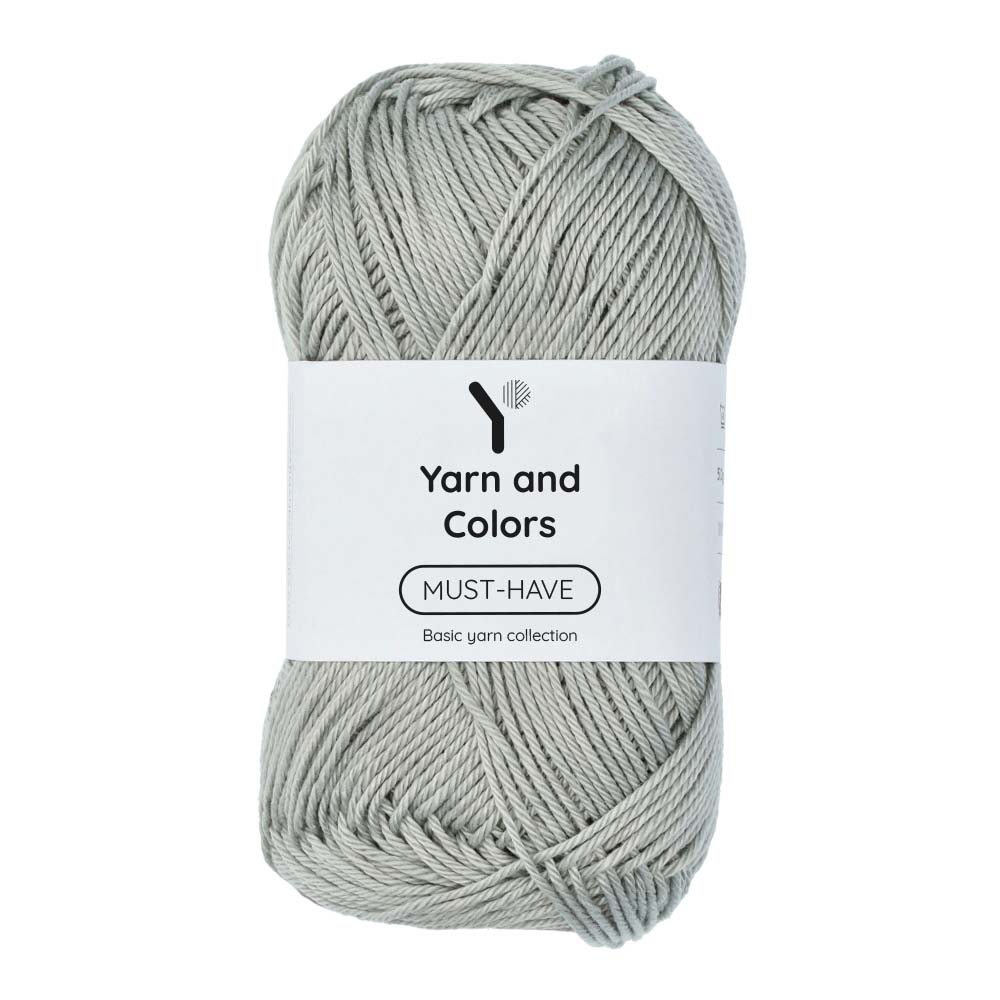 Yarn and Colors Must-have 093 Cold Green - bol garen in deze kleur