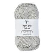 Yarn and Colors Must-have 094 Silver - bol garen in deze kleur