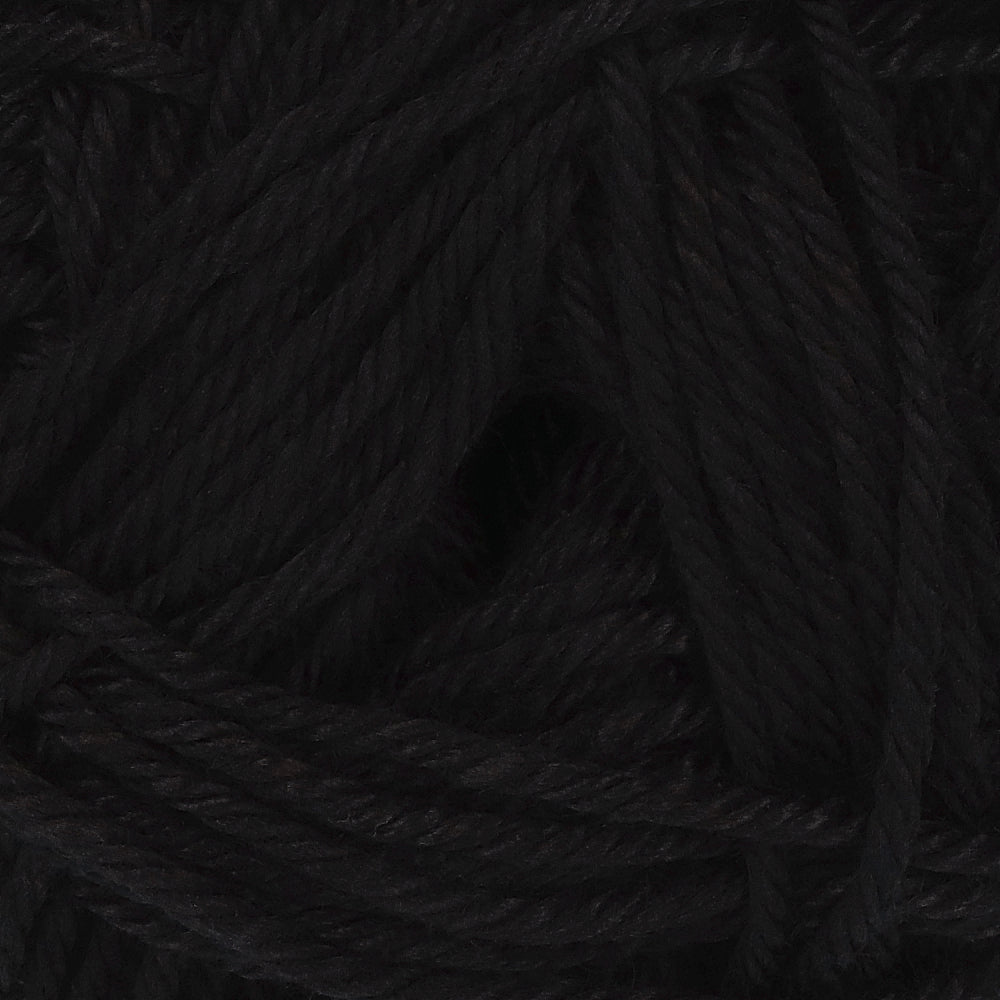 Yarn and Colors Must-have 100 Black (2)