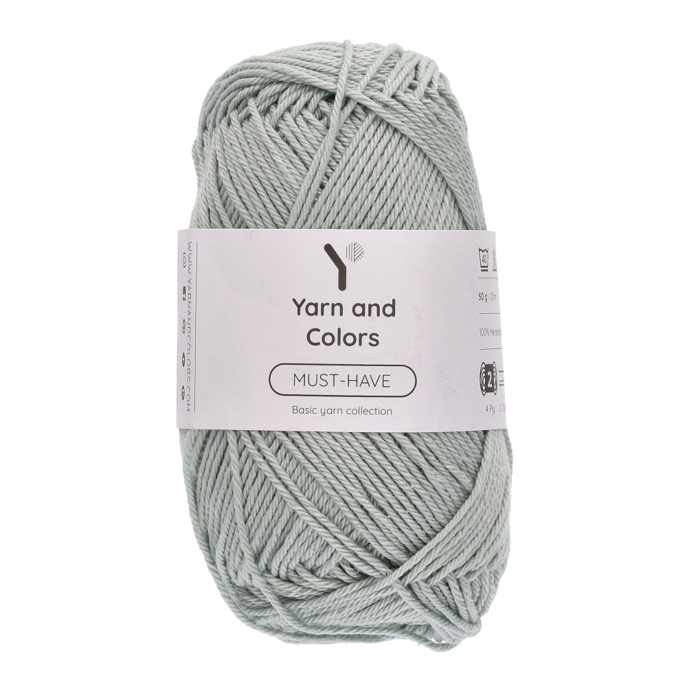 Yarn and Colors Must-have 118 Blue Yucca - bol garen in deze kleur