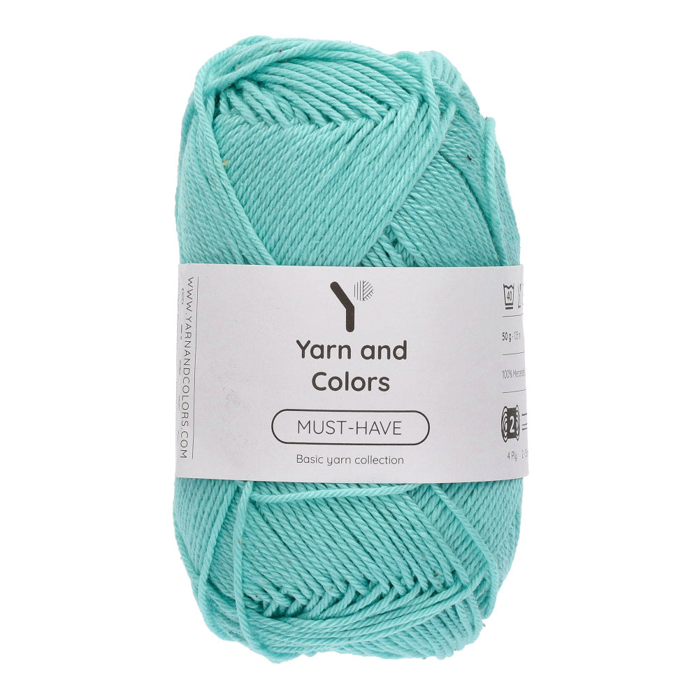 Yarn and Colors Must-have 119 Glacier - bol garen in deze kleur