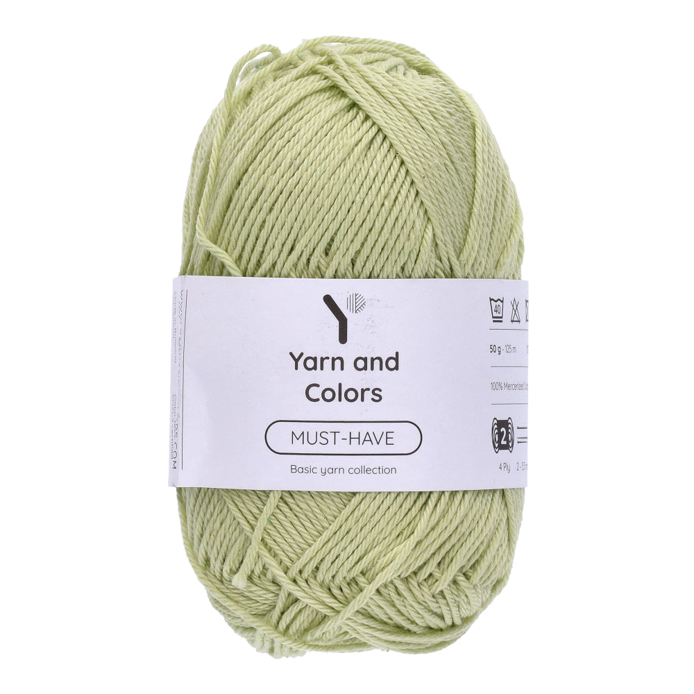 Yarn and Colors Must-have 122 Lime - bol garen in deze kleur