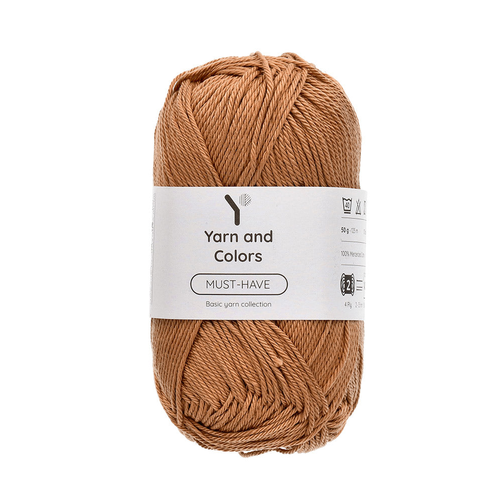 Yarn and Colors Must-have 127 Fawn - bol garen in deze kleur