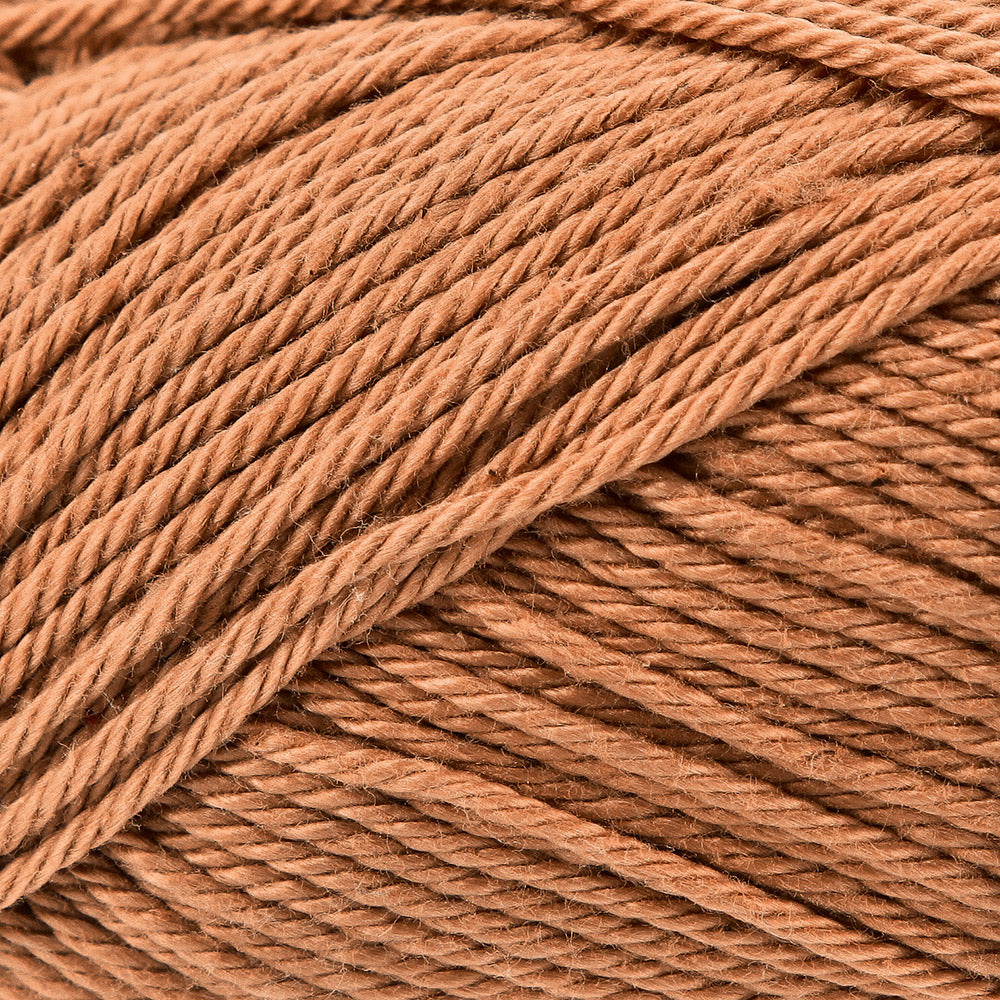Yarn and Colors Must-have