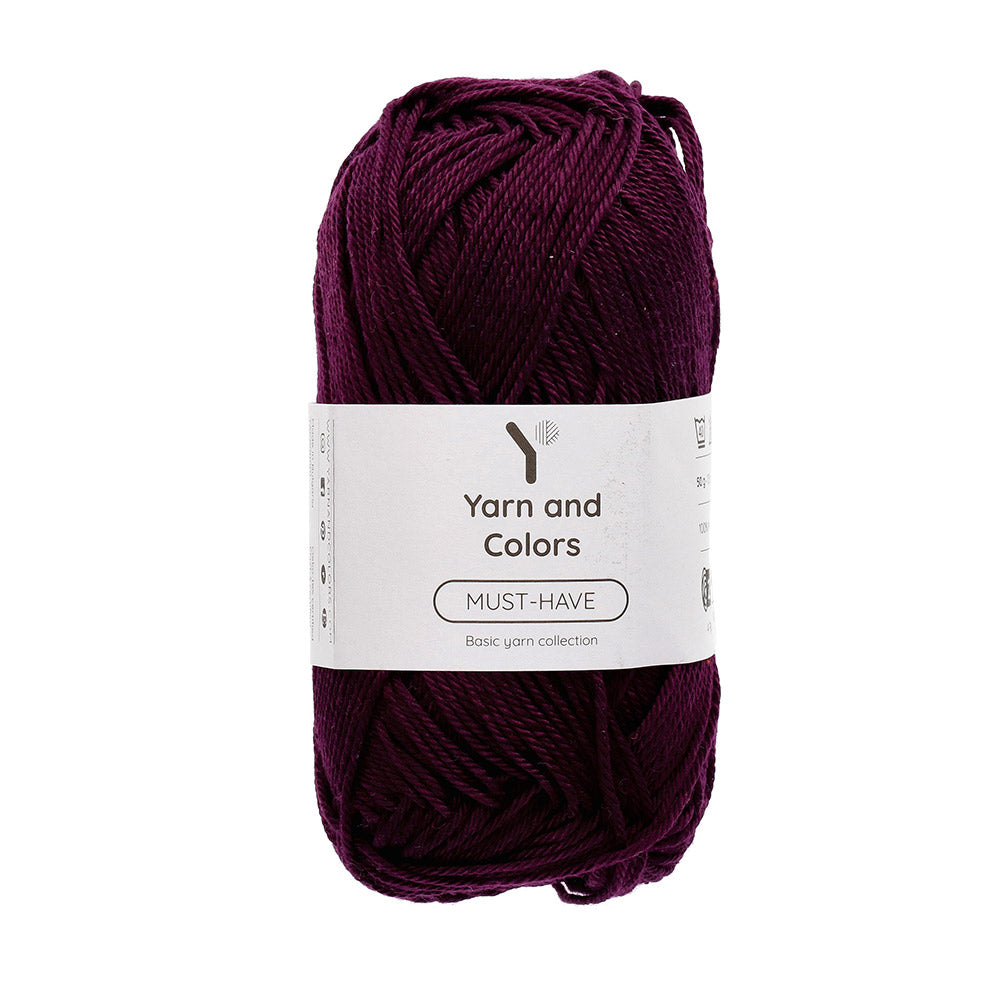 Yarn and Colors Must-have 134 Eggplant - bol garen in deze kleur