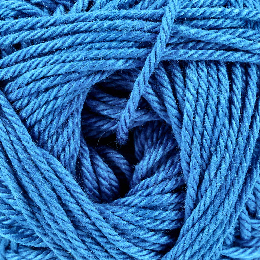 Yarn and Colors Must-have