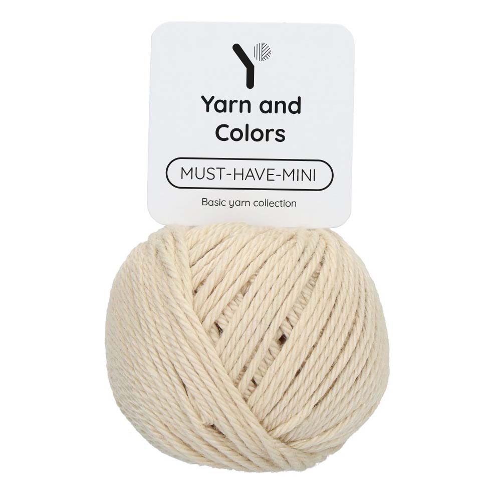 Yarn and Colors Must-have Minis 003 Ecru - bol garen in deze kleur