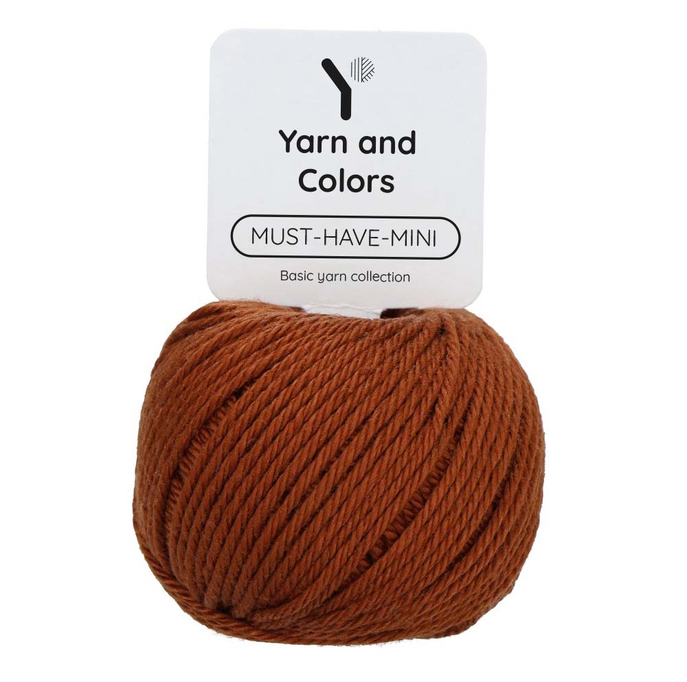 Yarn and Colors Must-have Minis 026 Satay - bol garen in deze kleur