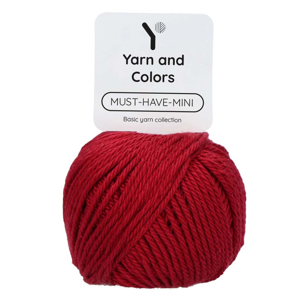 Yarn and Colors Must-have Minis 029 Burgundy - bol garen in deze kleur