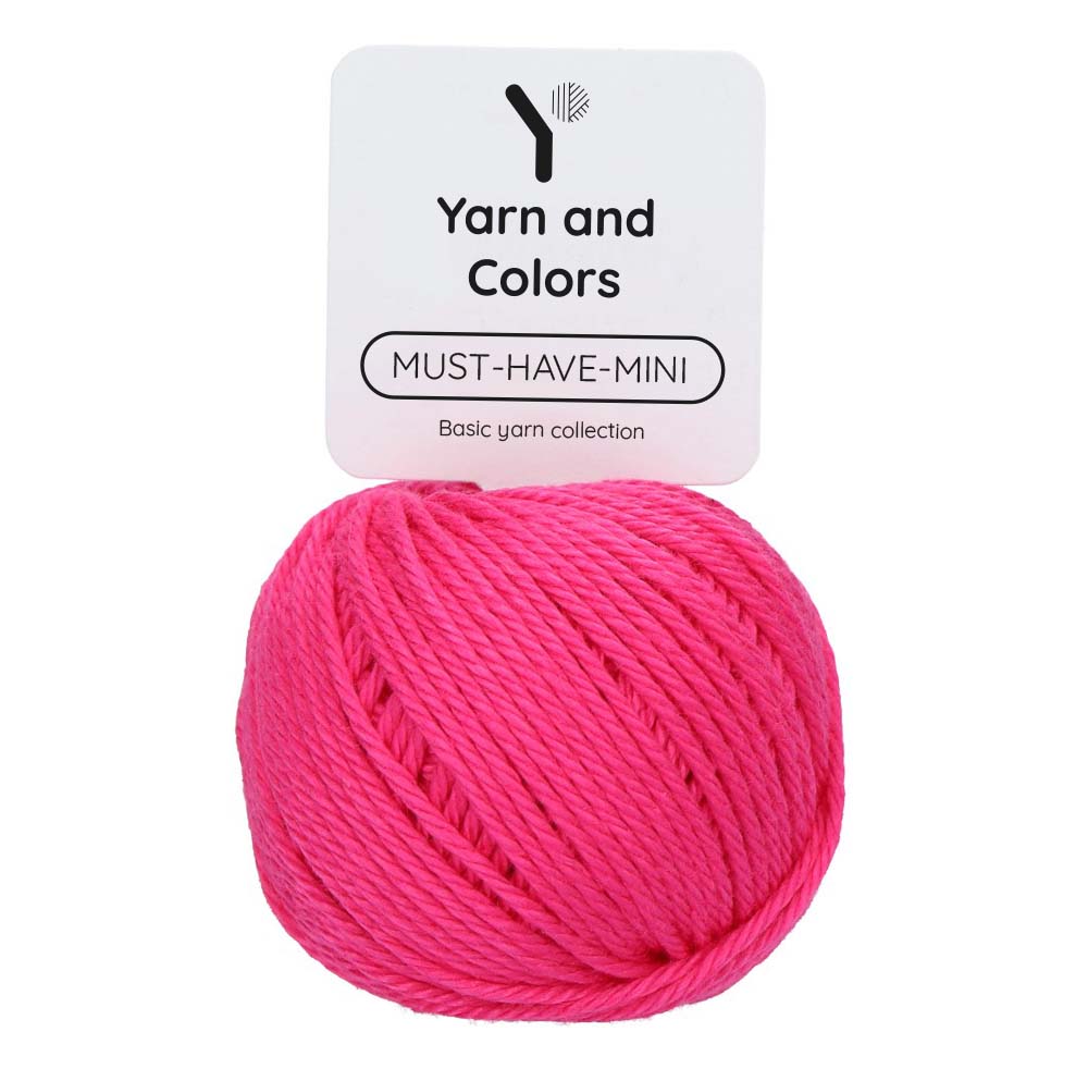 Yarn and Colors Must-have Minis 034 Deep Cerise - bol garen in deze kleur