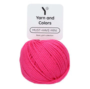Yarn and Colors Must-have Minis 034 Deep Cerise - bol garen in deze kleur