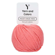 Yarn and Colors Must-have Minis 039 Salmon - bol garen in deze kleur