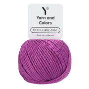 Yarn and Colors Must-have Minis 051 Plum - bol garen in deze kleur