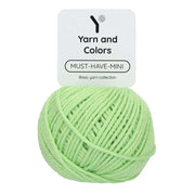 Yarn and Colors Must-have Minis 081 Lettuce - bol garen in deze kleur