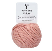 Yarn and Colors Must-have Minis 101 Rosé - bol garen in deze kleur