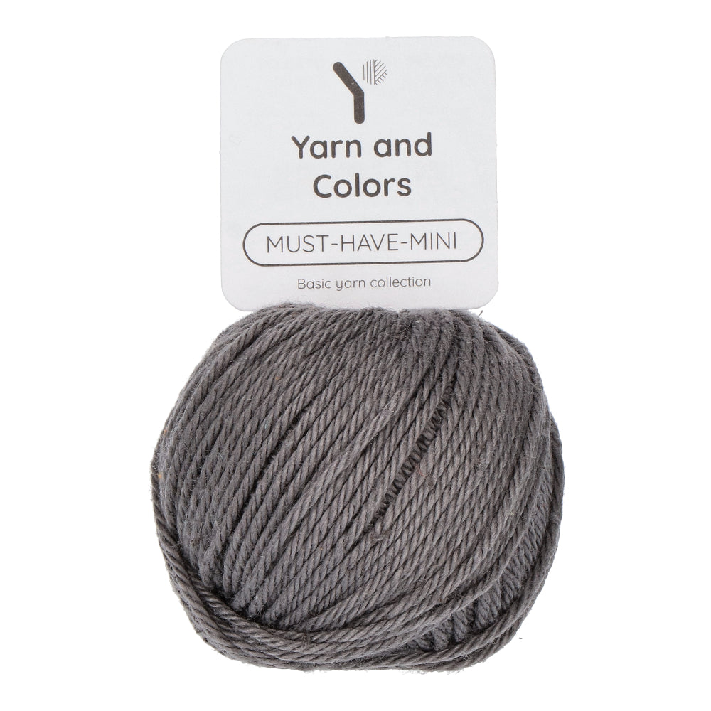 Yarn and Colors Must-have Minis 125 Titanium - bol garen in deze kleur