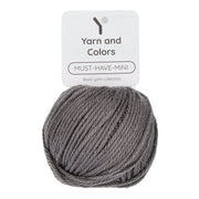 Yarn and Colors Must-have Minis 125 Titanium - bol garen in deze kleur