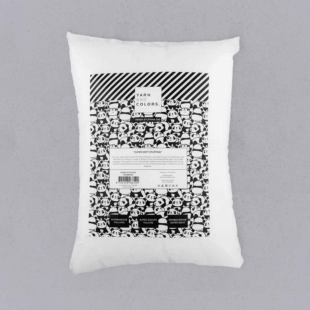 Panda stuffing — gemaakt met Yarn and Colors Panda Vulling