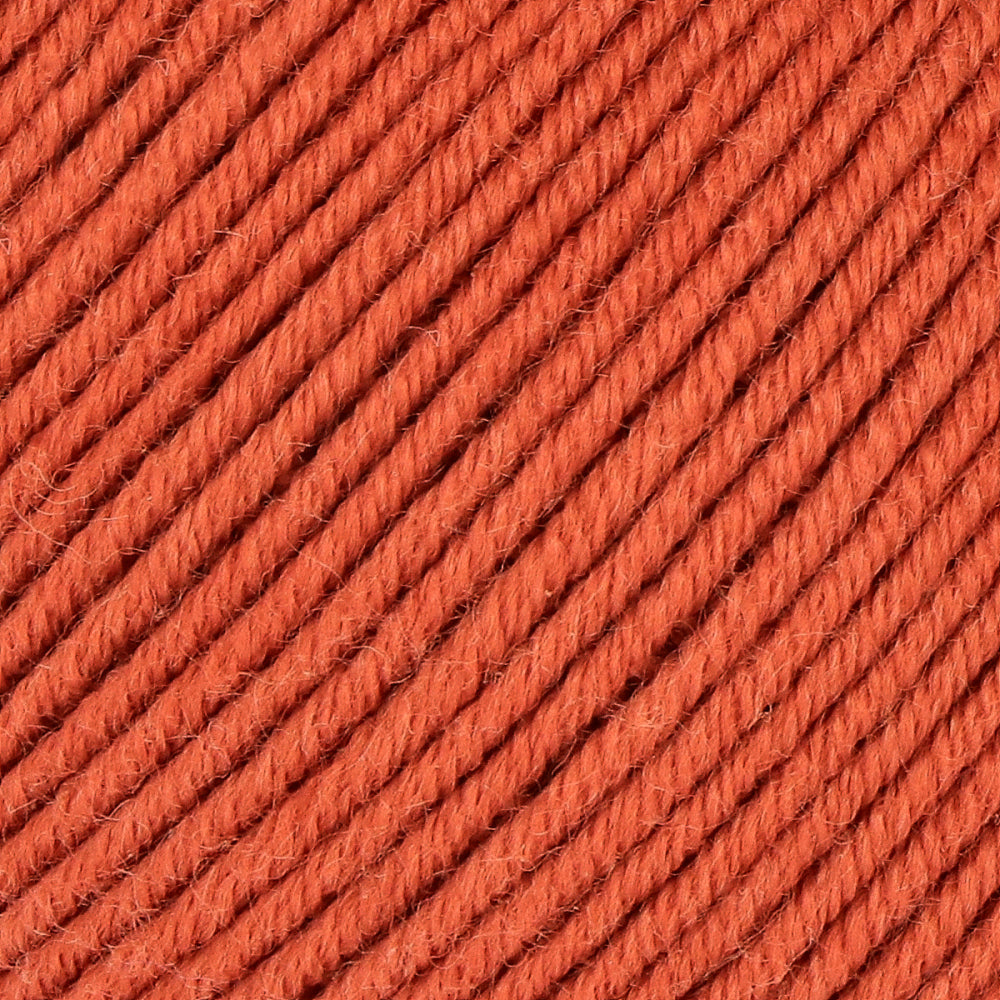 Yarn and Colors Serene 024 Chestnut (2)