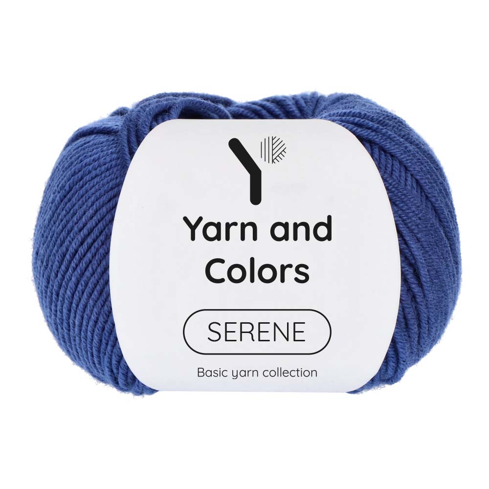 Yarn and Colors Serene 060 Navy Blue - bol garen in deze kleur