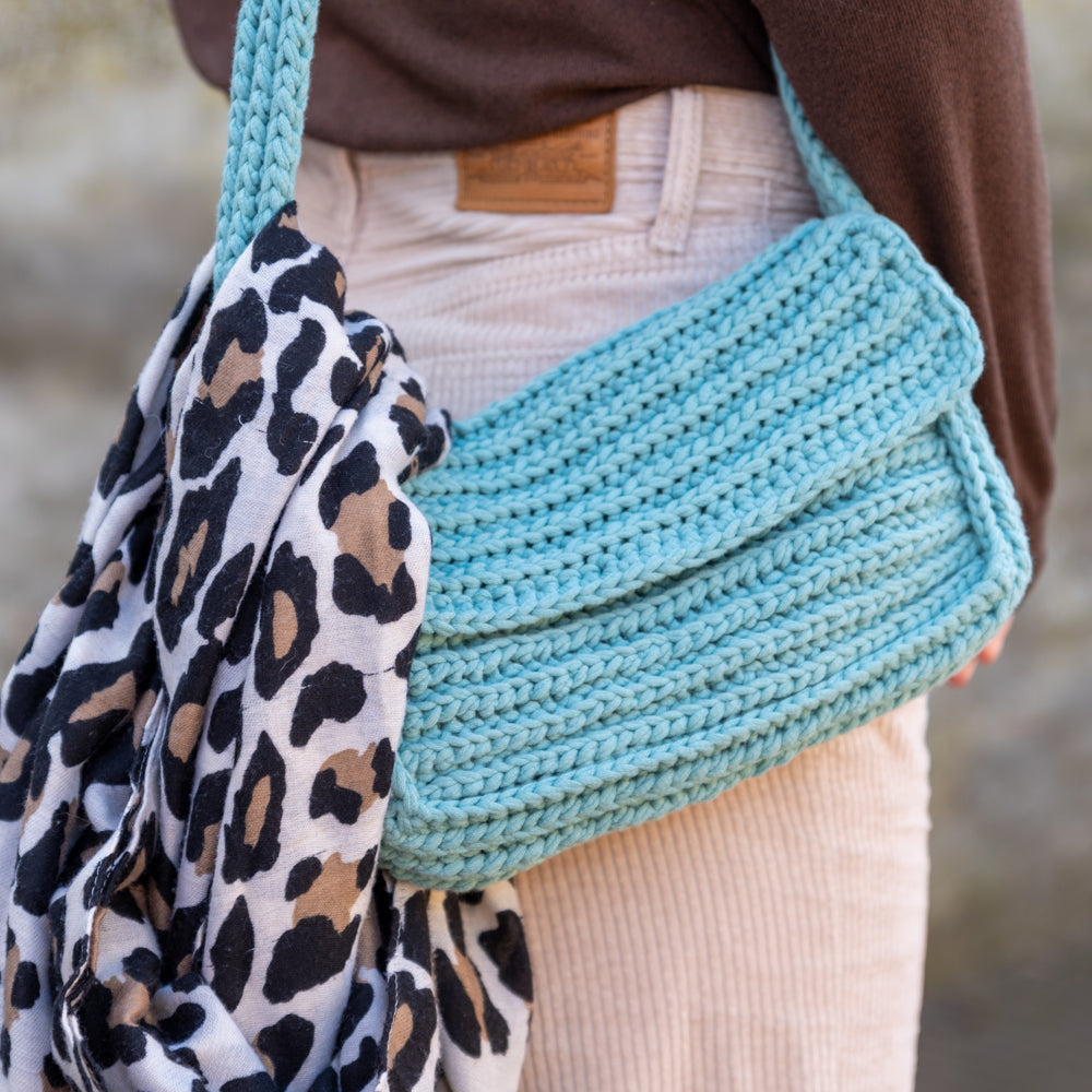 Shoulder bag — gemaakt met Yarn and Colors Shoulder Bag Haakpakket