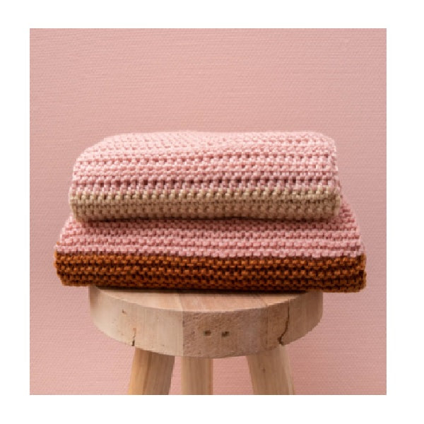 Scarf — gemaakt met Yarn and Colors Simple Scarf Brei-/haakpakket