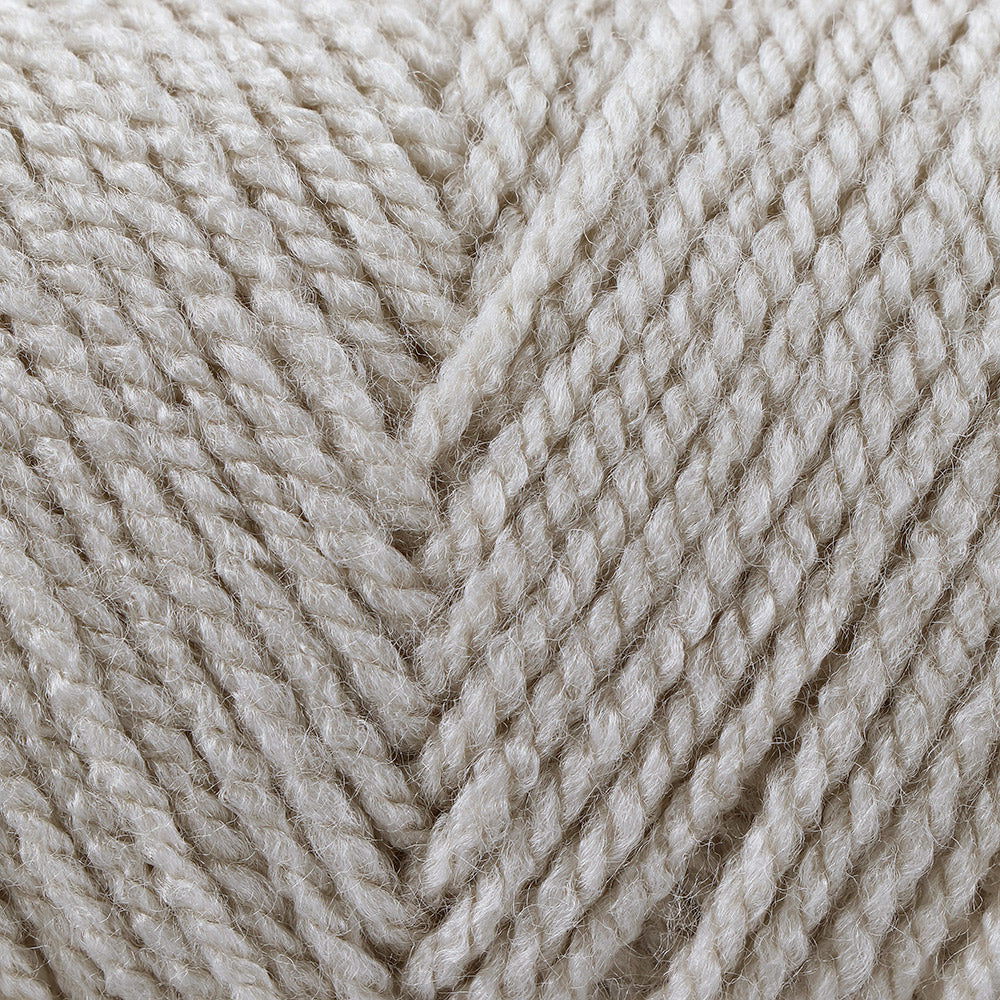 Yarn and Colors Super Amazing 004 Birch - detail van het garen