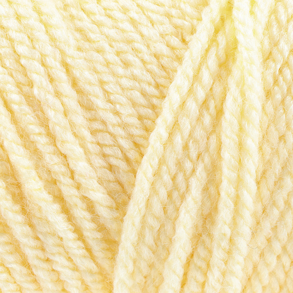 Yarn and Colors Super Amazing 010 Vanilla - detail van het garen