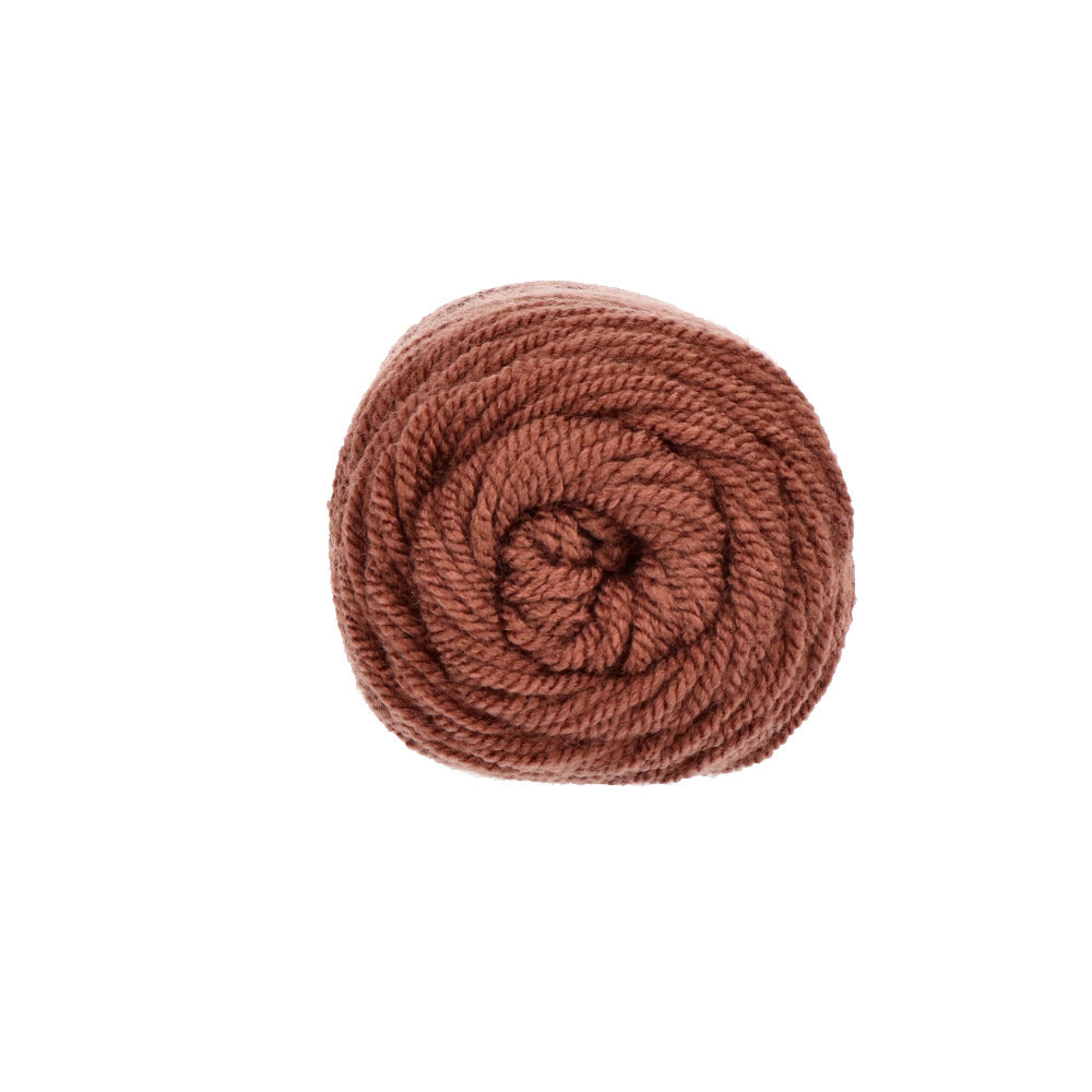 Yarn and Colors Super Amazing 027 Brunet - detail van het garen