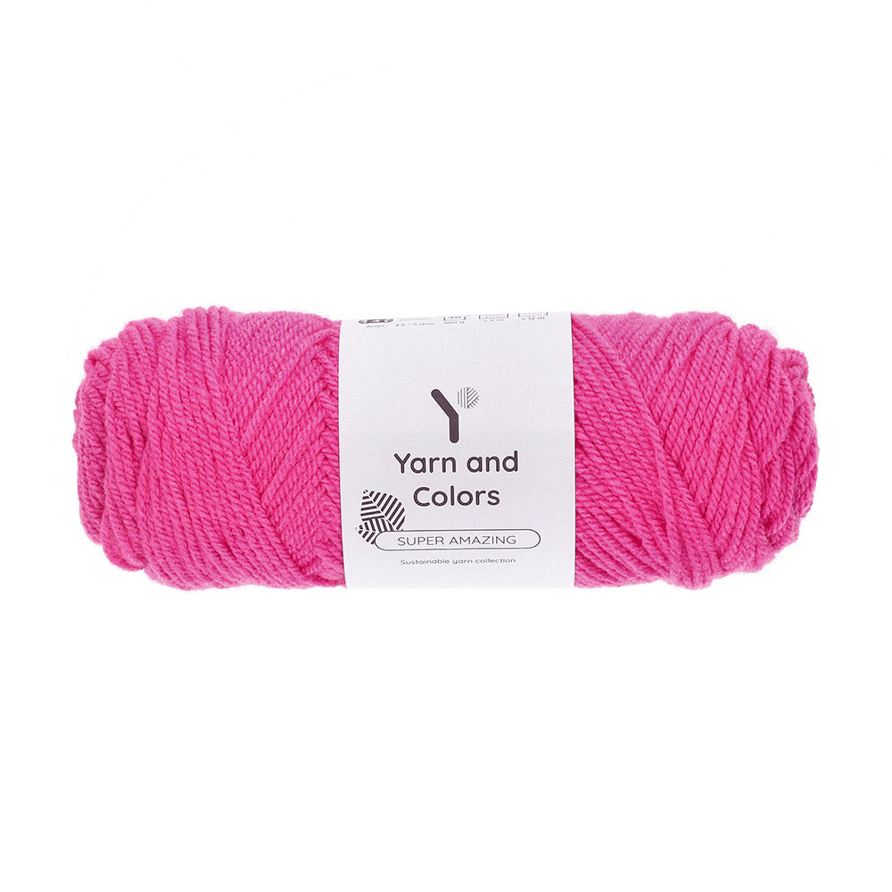 Yarn and Colors Super Amazing 035 Girly Pink - bol garen in deze kleur