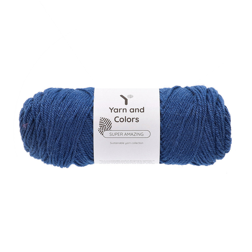 Yarn and Colors Super Amazing 060 Navy Blue - bol garen in deze kleur